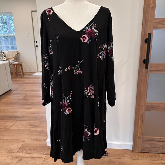 Torrid 3XL Mini Challis Trapeze Dress Black Floral Dark Romantic Boho Fairy LBD - Picture 1 of 9